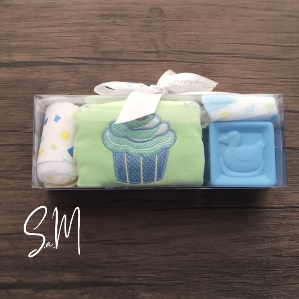 NEW Stephan Baby Gift Set!!!